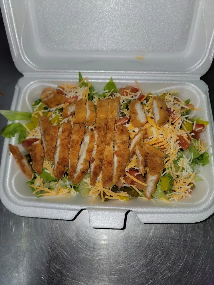 Crispy or Grilled Chicken Salad